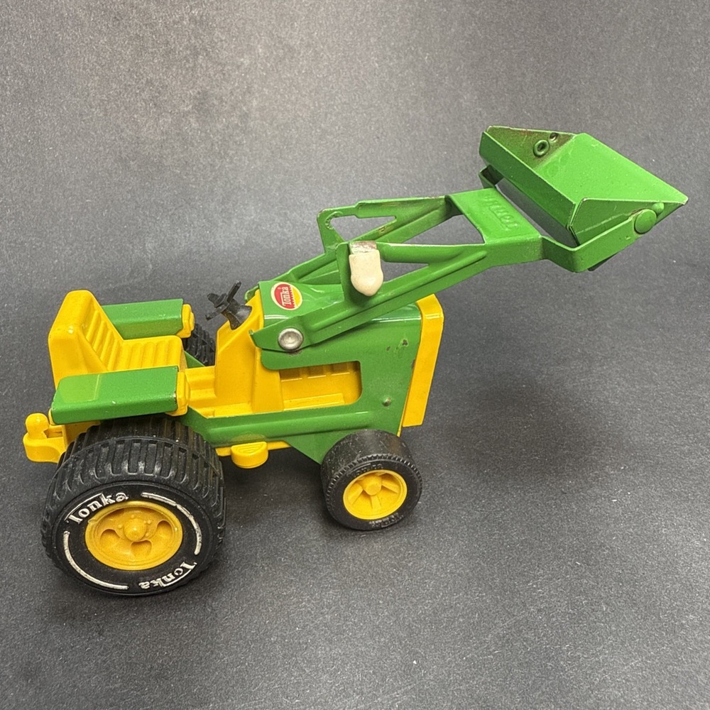 Vintage 1970's Tonka Tractor With Front Loader Green and Yellow GUC